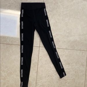 IVY PARK LEGGINGS